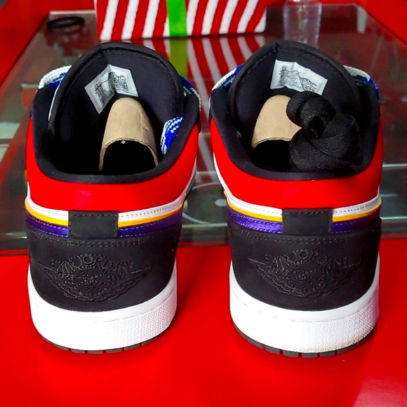 Air Jordan 1 - Picture 4 of 7